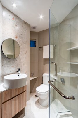 Industrial Chic - Bathroom